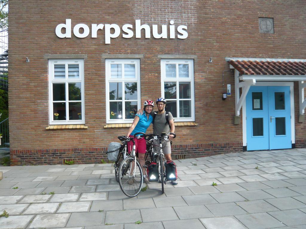 Dorpslogement Pieterburen Ngoại thất bức ảnh